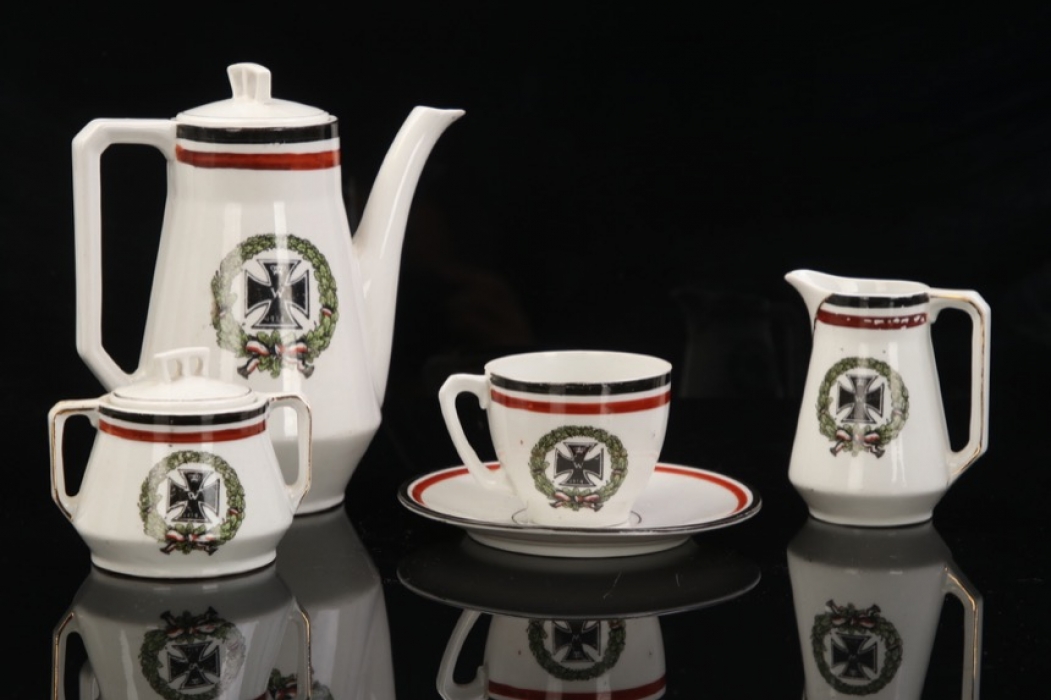 Prussia - 5 pieces of patriotic porcelain