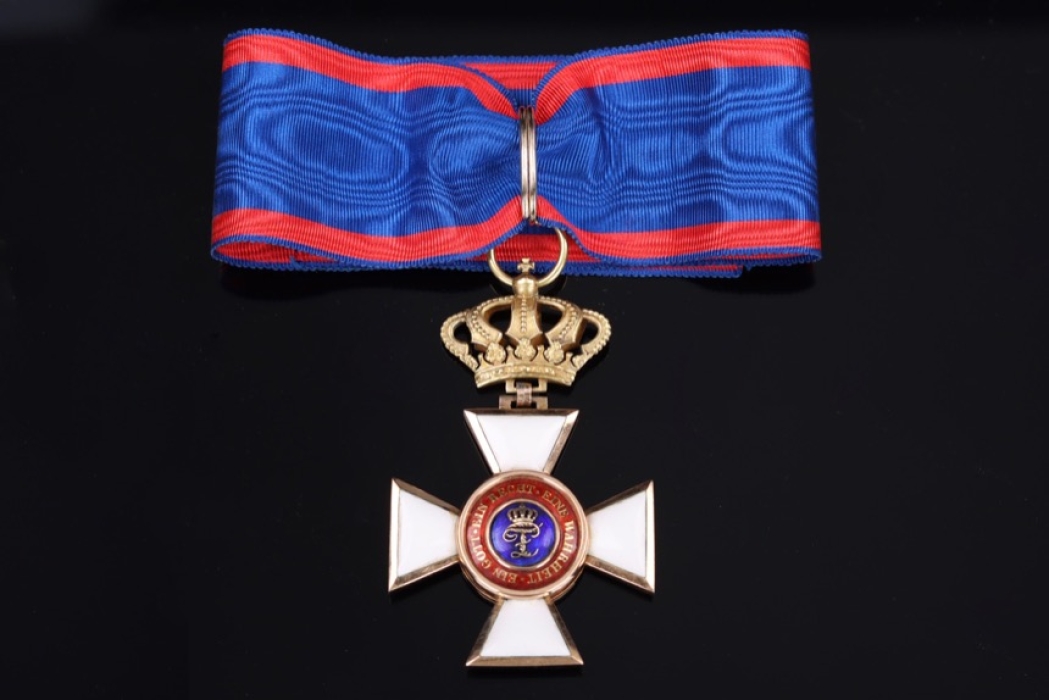 House and Merit Order of Duke Peter Friedrich Ludwig Grand Commander Cross