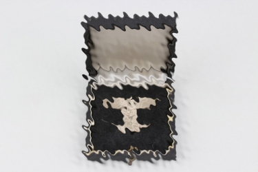1st pattern 1939 Clasp to Iron Cross 1st Class in case 