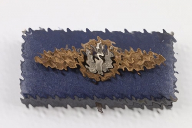 Squadron Clasp for Kampfflieger in bronze in case
