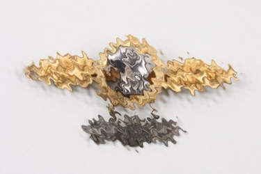 Squadron Clasp for Aufklärer in gold with hanger