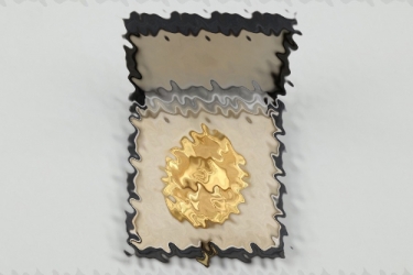 Wound Badge in gold in case (Hauptmünzamt Wien)