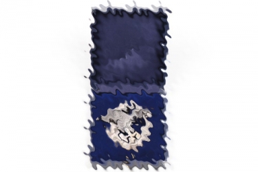 Luftwaffe Observers Badge in case - Meybauer