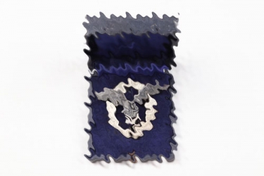 Luftwaffe Pilot's Badge in case - Juncker