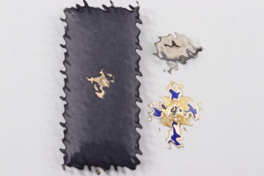 Mother's Cross in gold in LIEFERGEMEINSCHAFT case