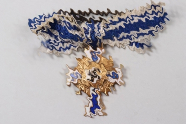 Miniature to Mothers Cross in gold