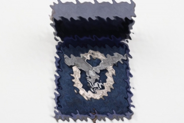 Luftwaffe Pilot's Badge in case