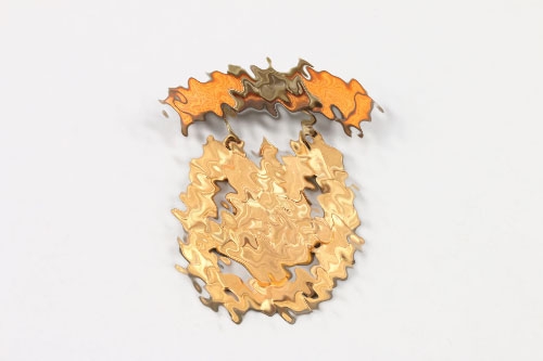 Third Reich shooting badge in gold