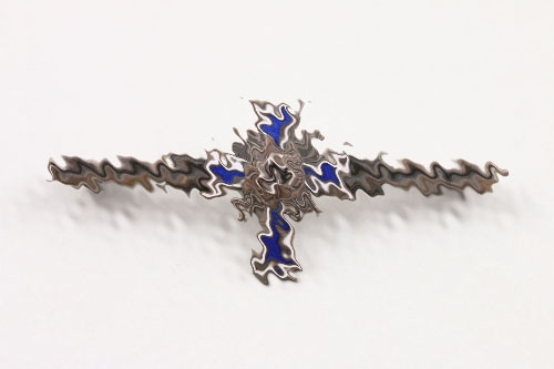 Mothers Cross in silver miniature brooch