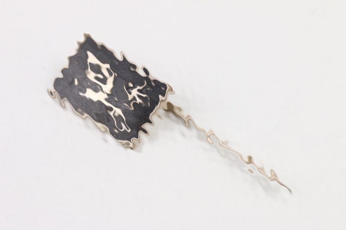 Third Reich patriotic "JA" lapel pin 