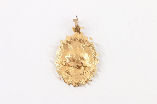 Miniature to Wound Badge in gold