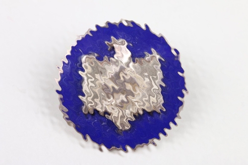 NSRL honor pin for meritorious cooperation