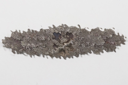 Close Combat Clasp in bronze - crimped
