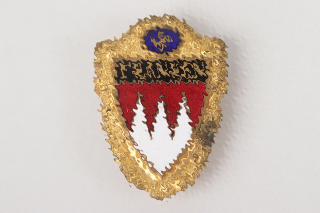 Third Reich "Franken" enamel badge - unknown