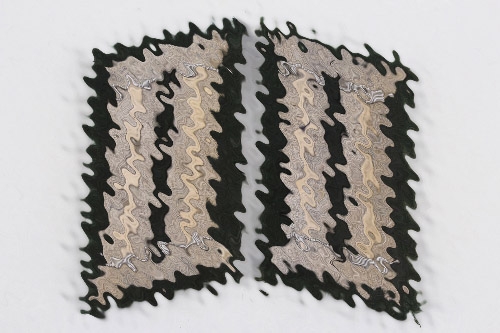 Heer early Infantry collar tabs - officer 
