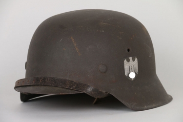 Heer M42 unworn single decal helmet - ET70