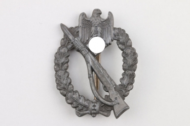 Infantry Assault Badge in silver R.S. 