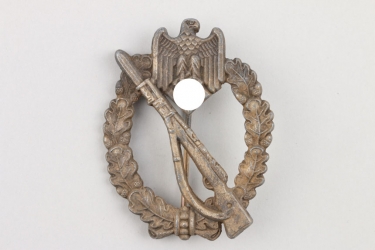 Infantry Assault Badge in silver 4 Assmann 