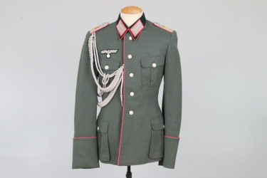 Heer Panzer ornamented field tunic - Hauptmann 