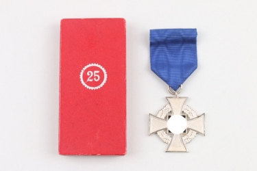 25 years Faithful Service decoration in case