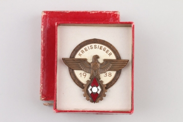 HJ Cased Kreissieger 1938 badge