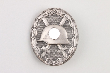 Wound Badge in silver - L/21 marked 