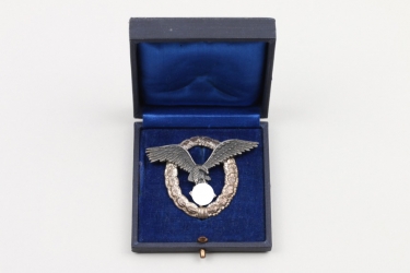 Luftwaffe Pilot's Badge (Assmann, flat wreath) in case