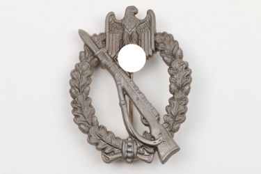 Infantry Assault Badge in silver - "Wiener Design"