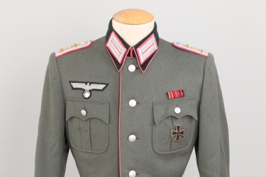 Pz.Rgt.22 ornamented field tunic to German Cross recipient