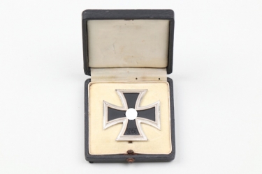 1939 Iron Cross 1st Class in case - DEUMER