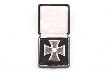 1939 Iron Cross 1st Class in case to Fw. Wortmann