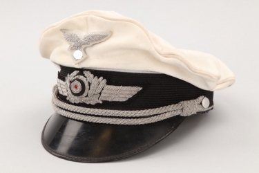 Luftwaffe officer's summer visor cap  to Olt. Mattheus