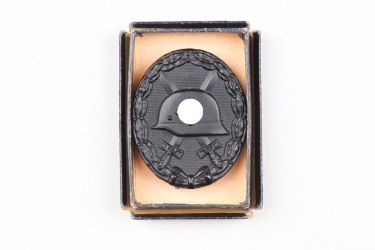 Wound Badge in black with LDO case