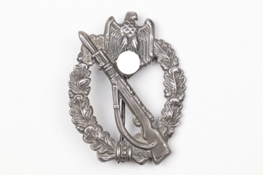 Infantry Assault Badge in silver - iron