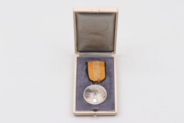 1936 Olympic Commemorative Medal in case