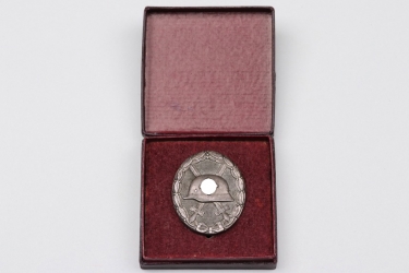Wound Badge in silver (30) in case