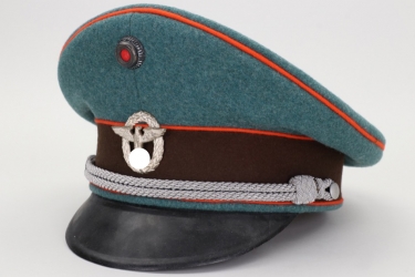 Replica (!) Gendarmerie officer's visor cap with original insignia