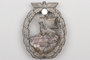Auxiliary War Cruiser Badge