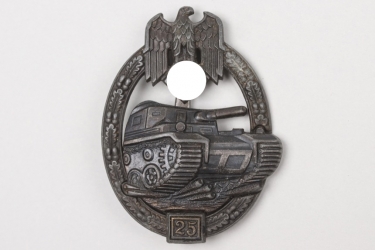 Tank Assault Badge in Bronze "25"- JFS