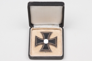 1939 Iron Cross 1st Class with case