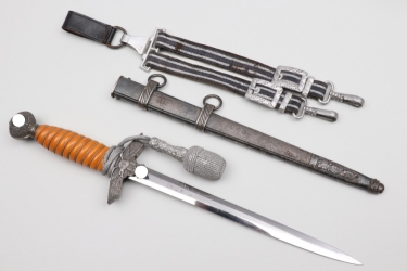 Luftwaffe officer's dagger "Siegfried" with hangers & portepee