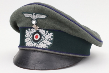 Heer Chaplain's "crusher" visor cap