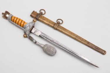 Kriegsmarine officer's dagger with portepee - WKC
