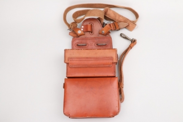 Wehrmacht medical pouch for mounted personnel