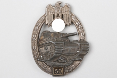 Tank Assault Badge in silver "50" - Juncker