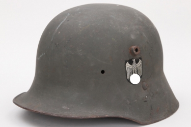 Heer M17 re-issued single decal helmet