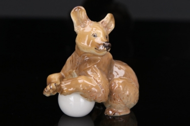 SS Allach - colored porcelain figure 'bear & ball' #9 (Kärner)