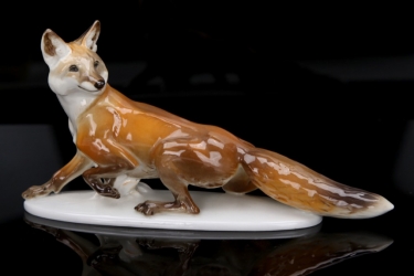 SS Allach - colored porcelain figure 'fox' #79 (Kärner)