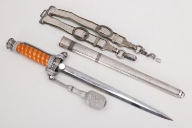 Heer engraved officer's dagger with hangers & portepee - Lüneschloss