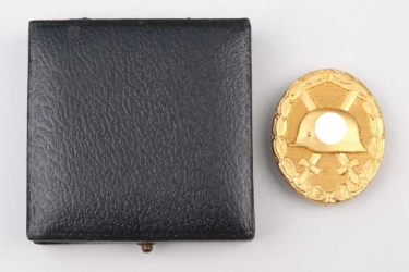 Wound Badge in gold (30) in Hauptmünzamt case